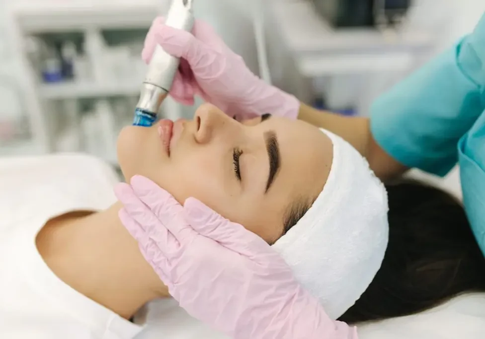 hydrafacial-1024x683.jpeg
